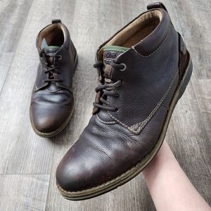 Clarks Leather Chukka Boots, Men's Size 11